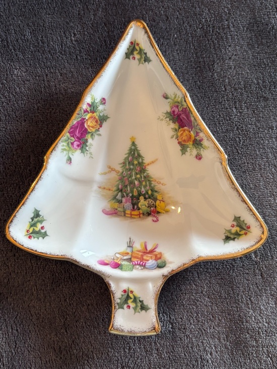 Royal Albert Other - Royal Albert Old Country Roses
Bone Christmas Magic Tree Candy Dish